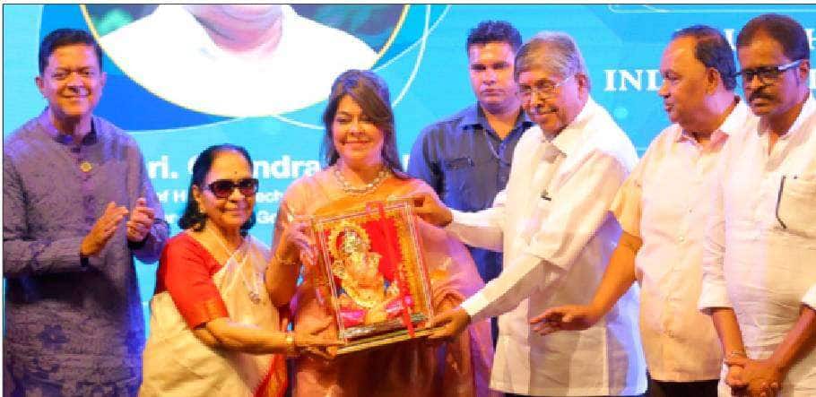 इंदिरा विद्यापीठाच्या संकेतस्थळाचे उद्घाटन